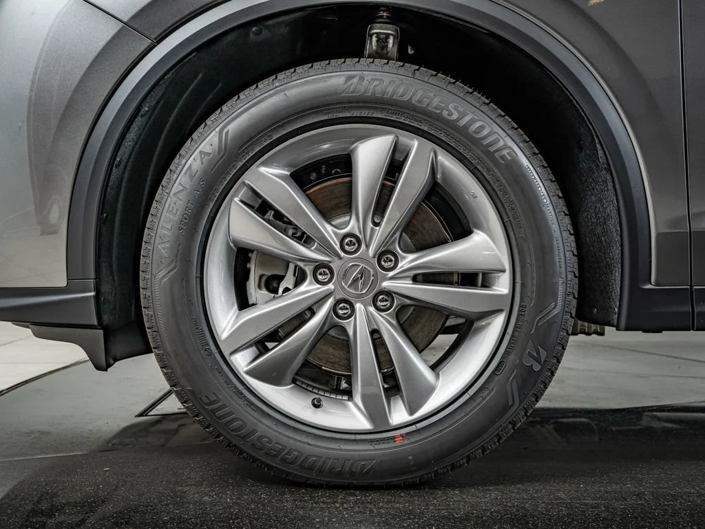 New 2026 Liquid Carbon Metallic Acura SH-AWD image 10