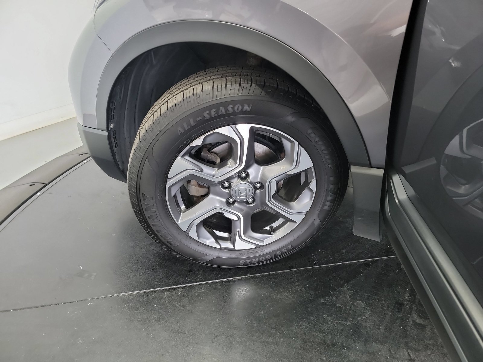Used 2019 Modern Steel Metallic Honda EX image 29