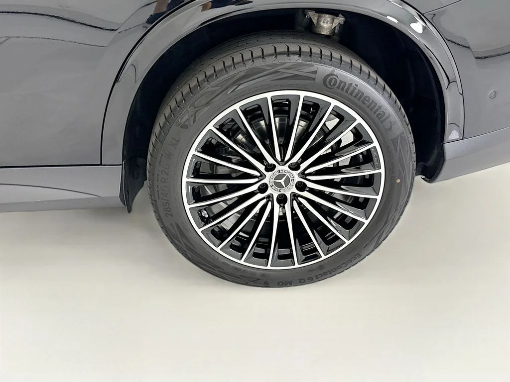 New 2026 Black Mercedes-Benz GLC 300 Coupe image 30