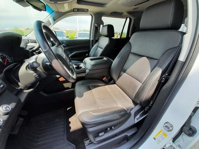 Used 2018 White GMC SLT image 38