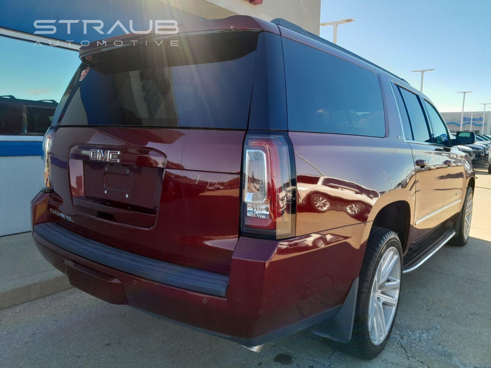 2017 GMC Yukon XL SLT - Photo 8