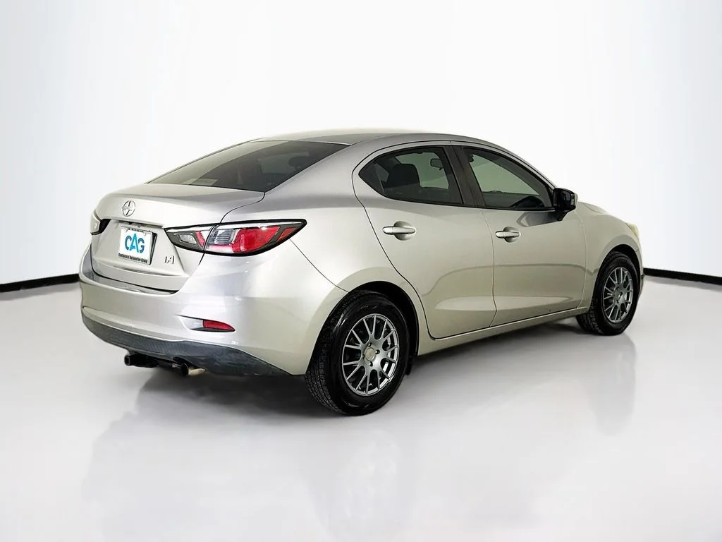 Used 2016 Sterling Scion Base image 7
