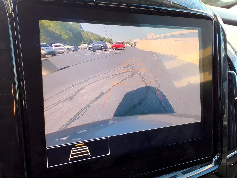 Used 2020 Satin Steel Metallic Chevrolet LT Cloth image 18