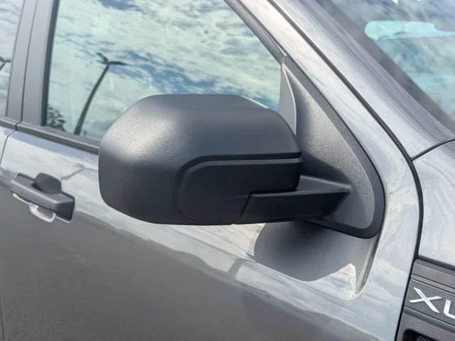 New 2026 Carbonized Gray Metallic Ford XLT image 12