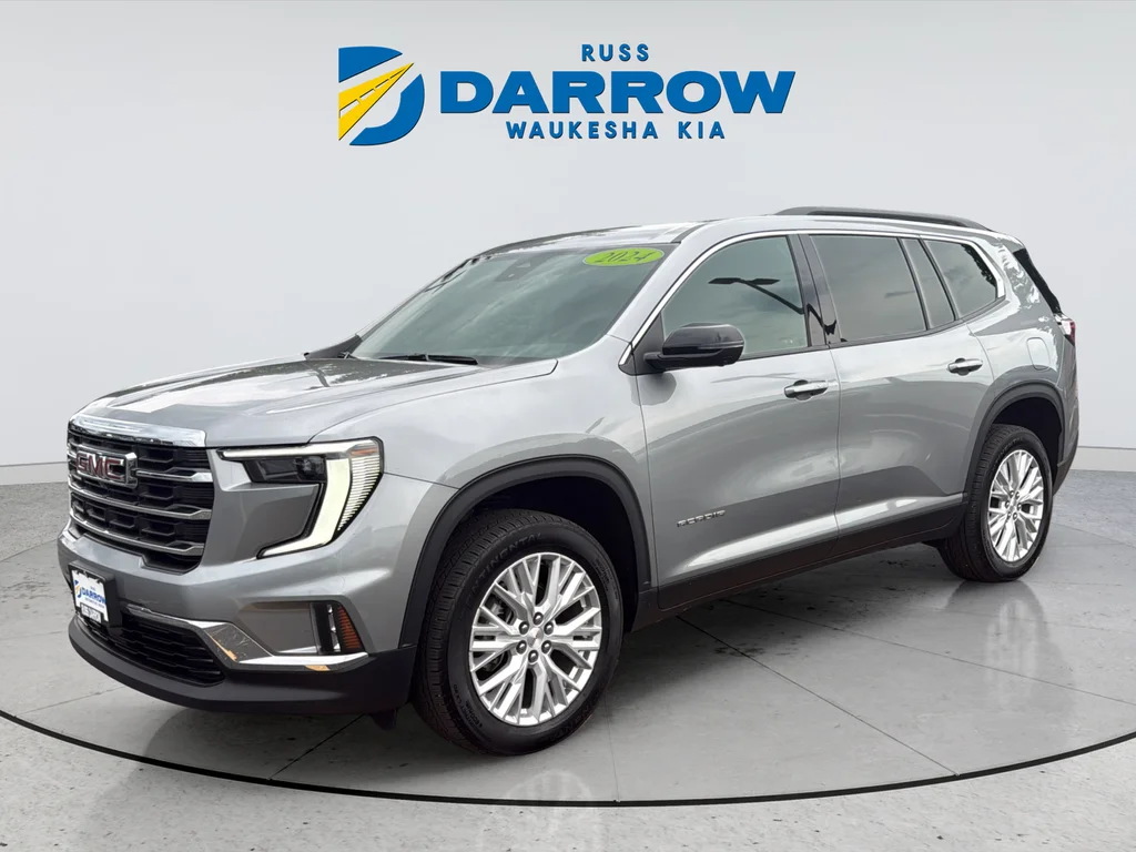 Used 2024 Silver GMC Elevation image 1