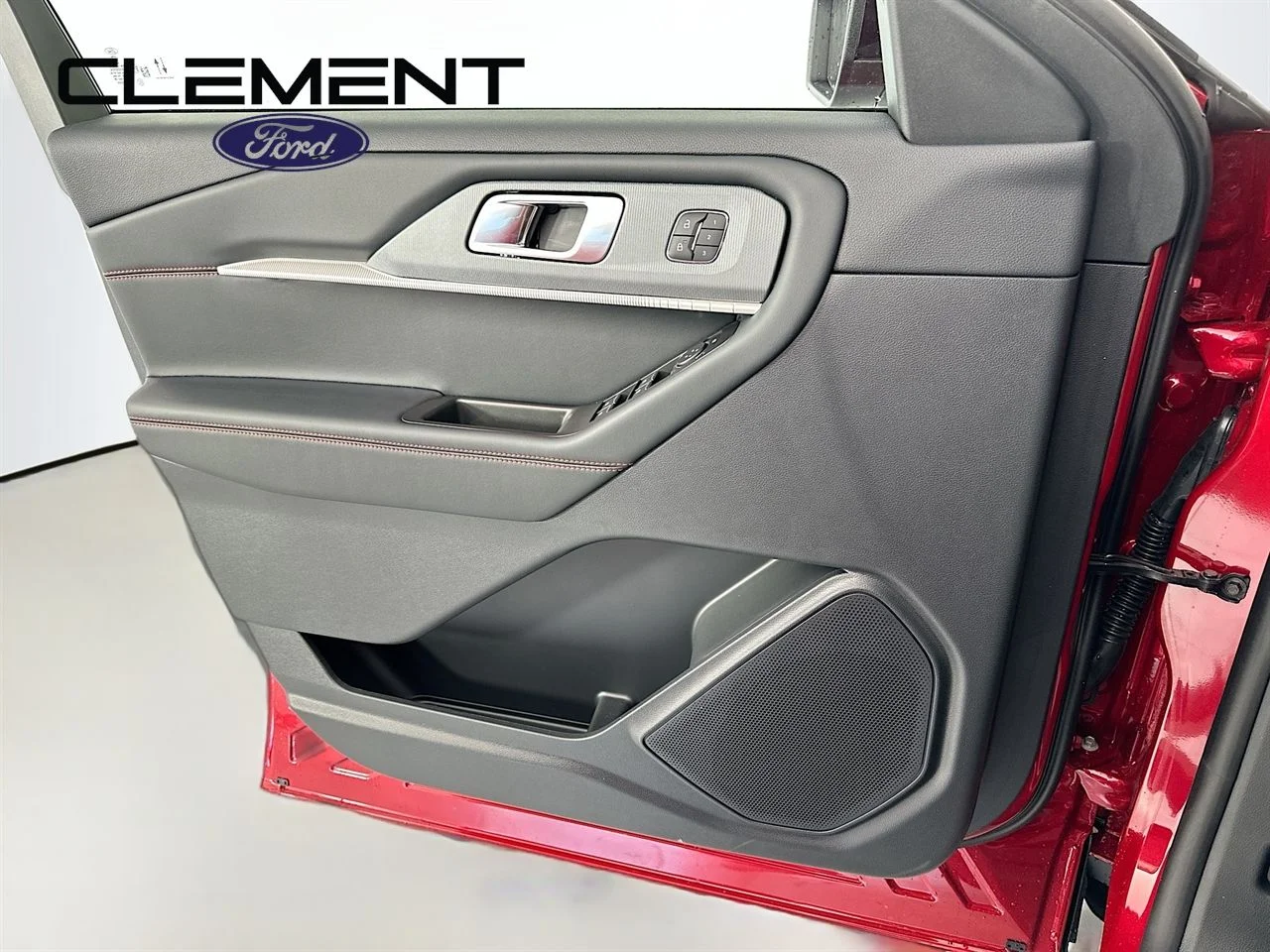 New 2026 Rapid Red Metallic Tinted Clearcoat Ford ST-Line image 25