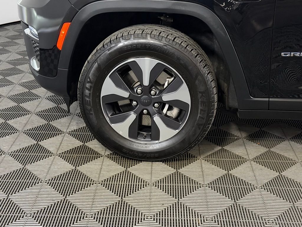Certified Used 2024 Black Jeep 4xe image 12