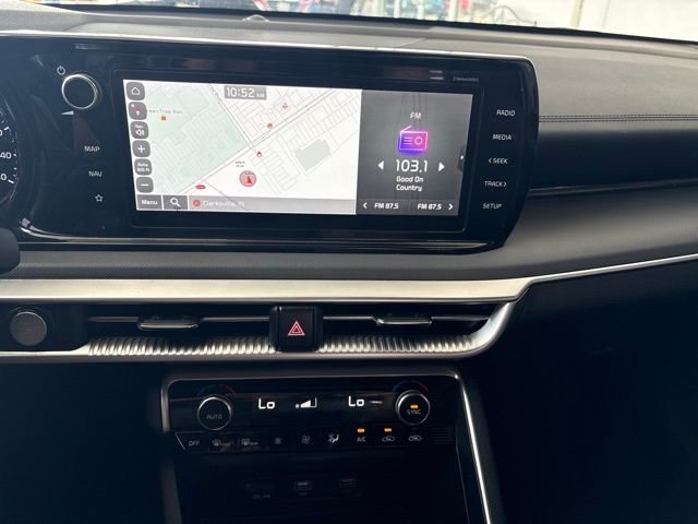 Certified Used 2022 Gray Kia GT-Line image 17