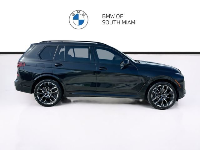 Used 2024 Black BMW xDrive40i image 8