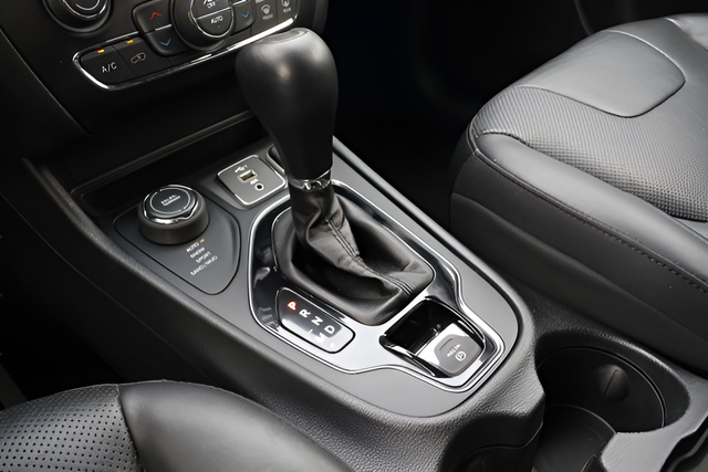 Used 2019 Gray Jeep Limited image 24