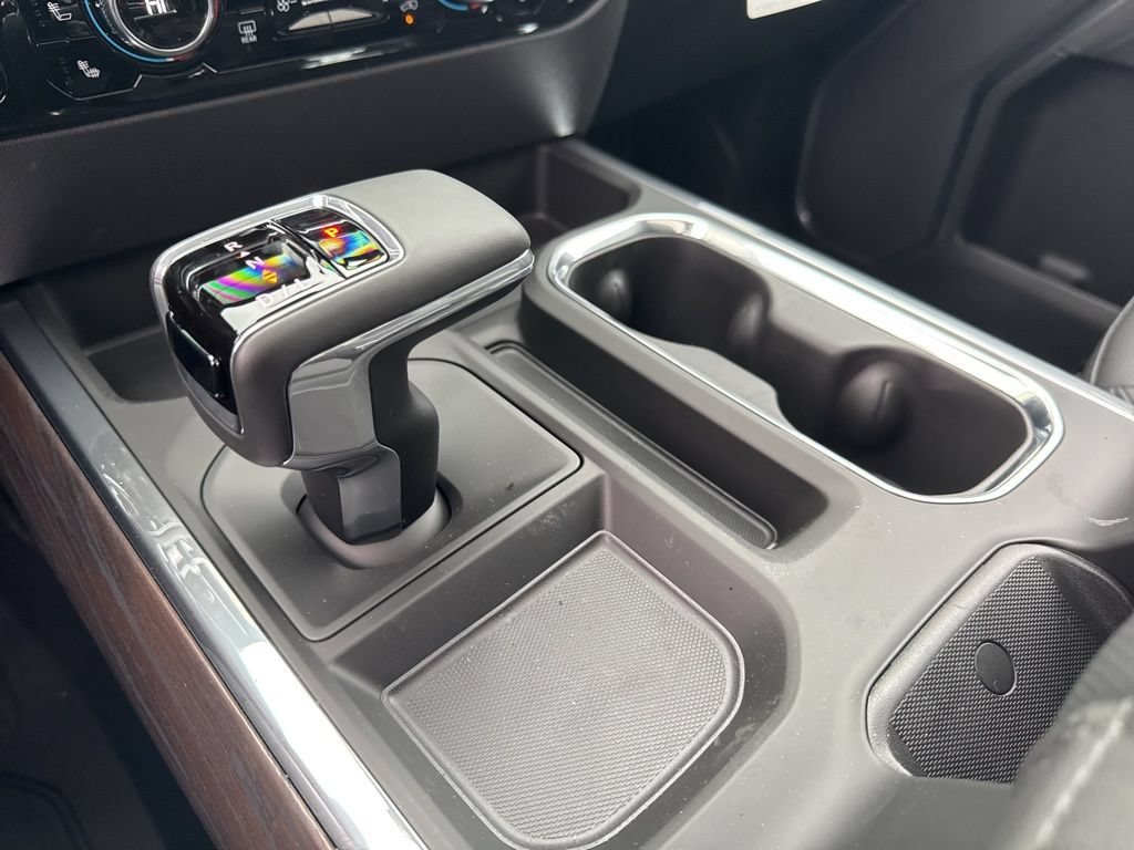 2026 GMC Sierra 1500 SLT - Photo 12
