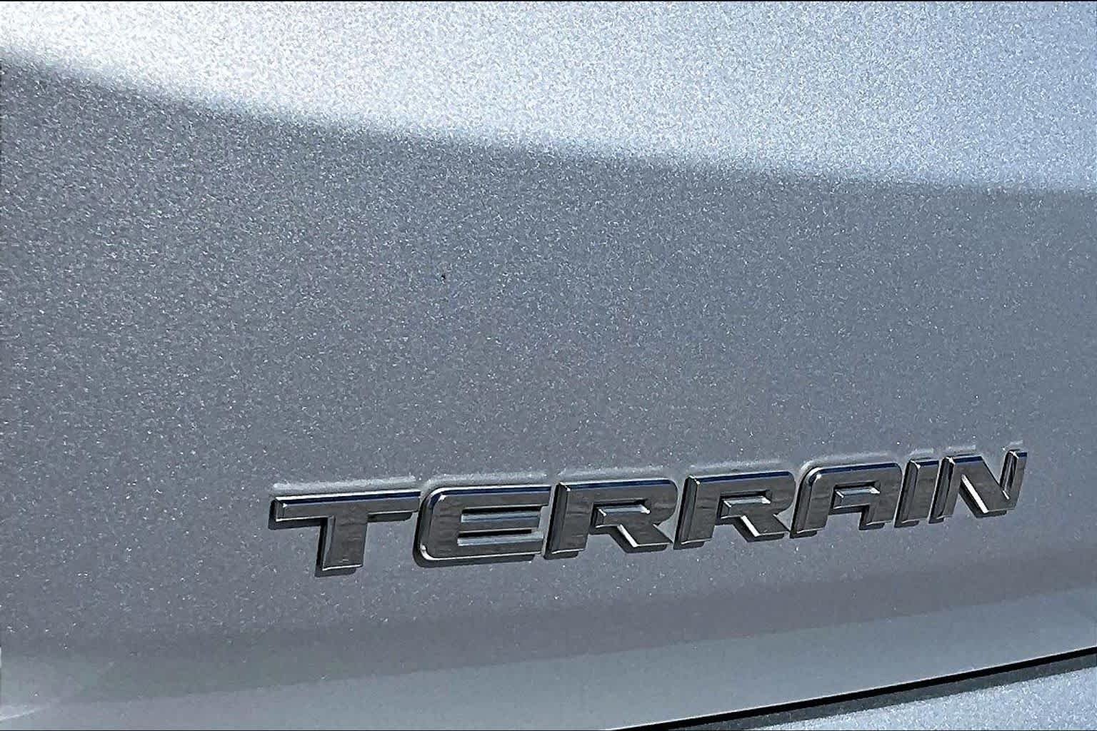 Used 2020 Quicksilver Metallic GMC SLT image 10