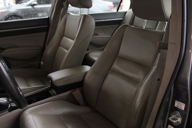 Used 2010 Gray Honda Hybrid image 18