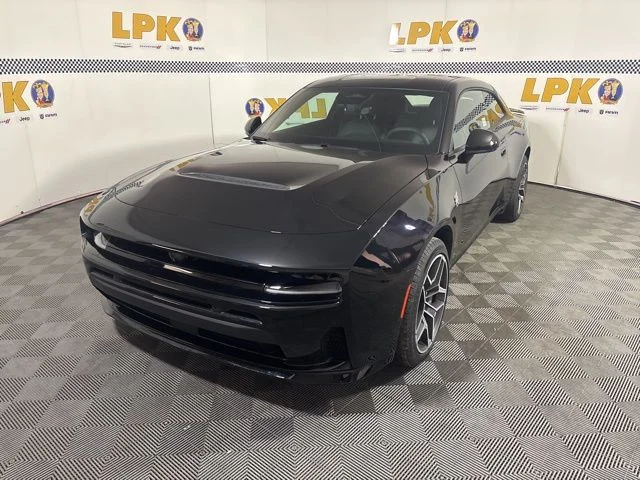 New 2026 Diamond Black Crystal Pearlcoat Dodge Scat Pack image 10