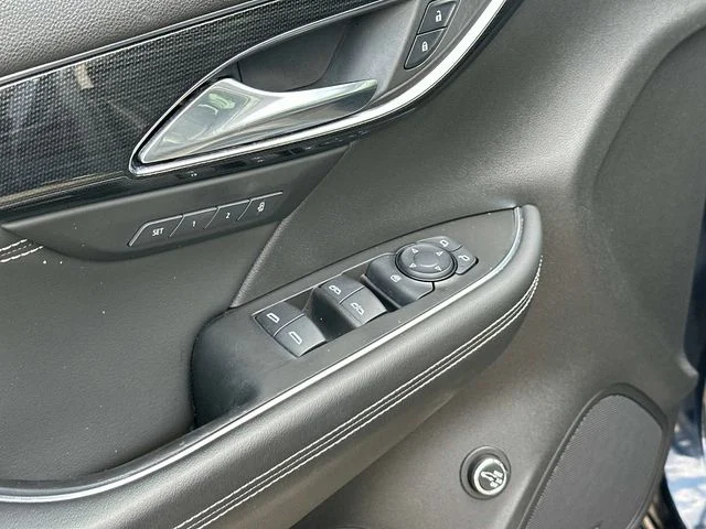 Used 2021 Blue Buick Essence image 16