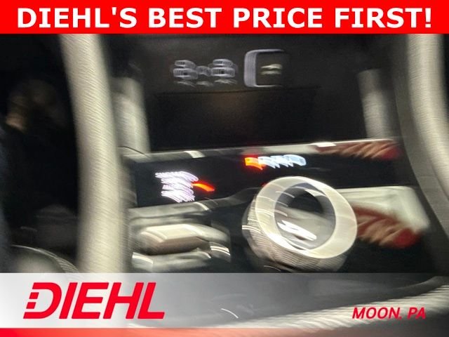 Used 2025 Red Jeep Limited image 35