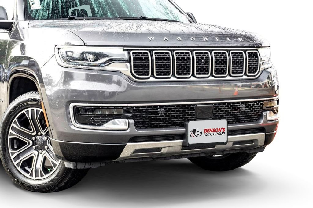 Used 2022 Gray Jeep Series III image 3