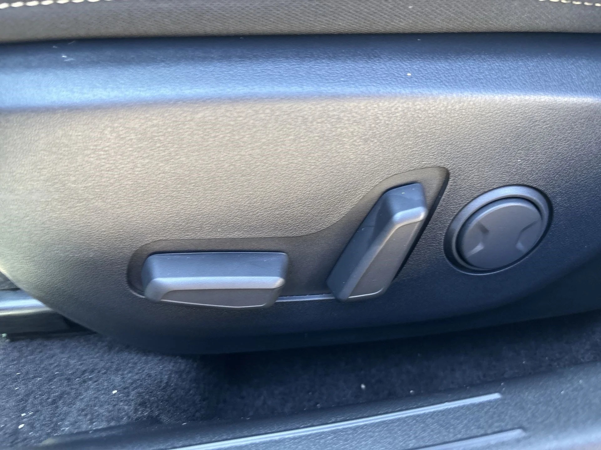 New 2026 Snow White Pearl Kia GT-Line image 16