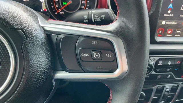 Used 2023 White Jeep Rubicon image 13