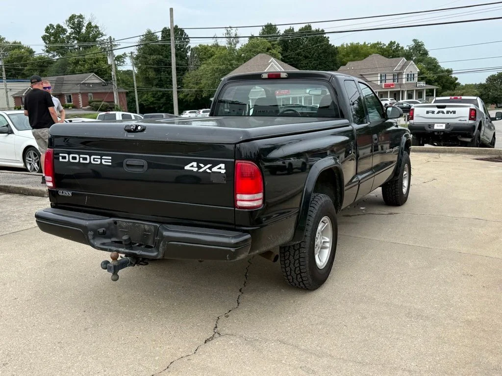 Used 2000 Black Dodge Sport image 6