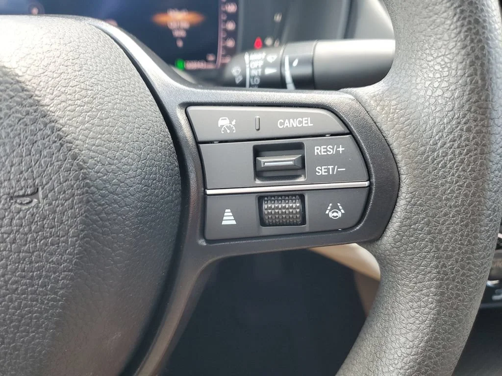 Used 2023  Honda LX image 20