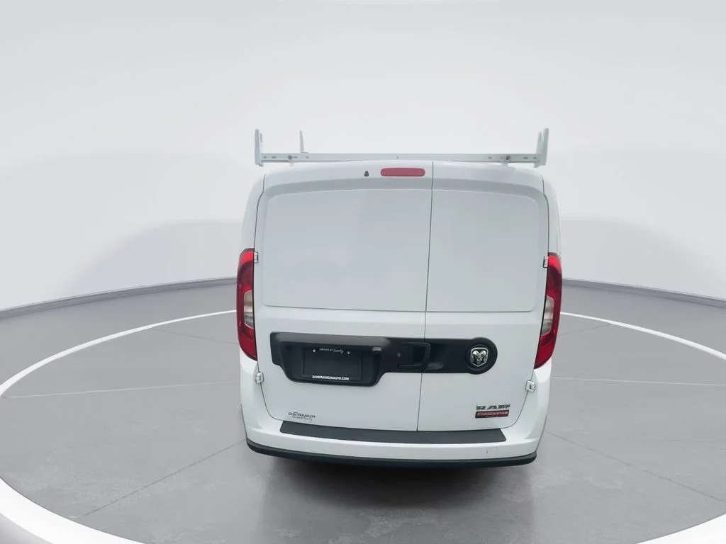 Used 2022 White Ram Base image 7