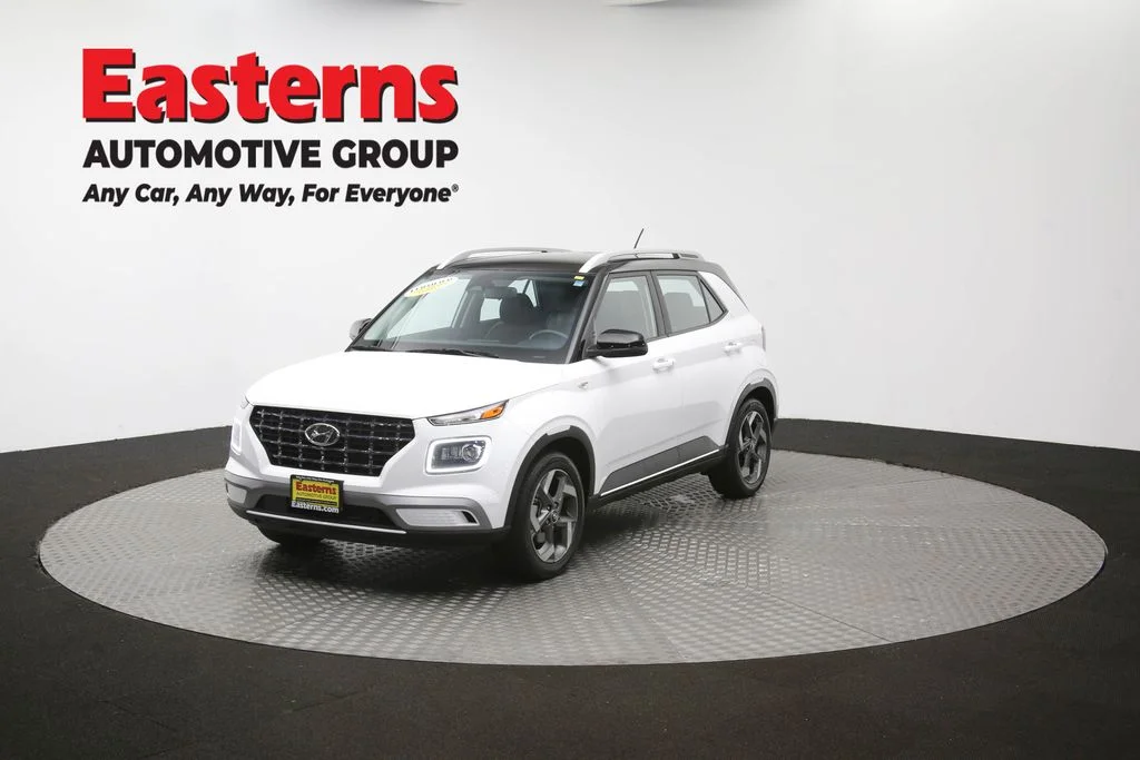 Used 2025 White Hyundai Limited image 54