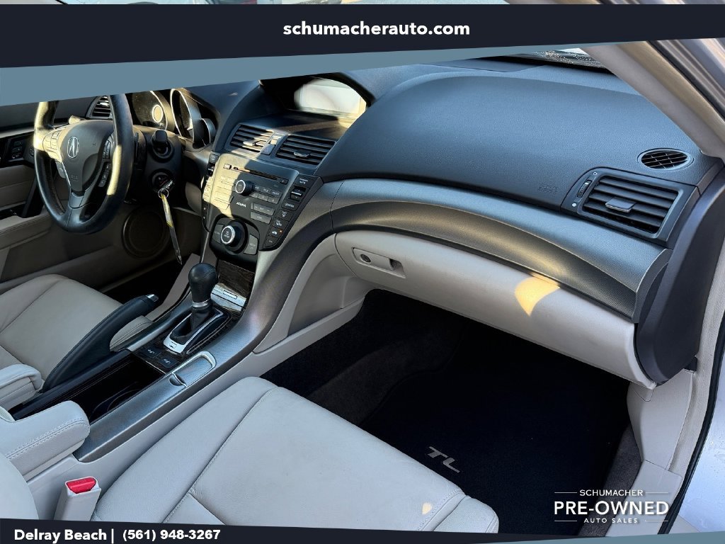 Used 2013 White Acura 3.5 image 16