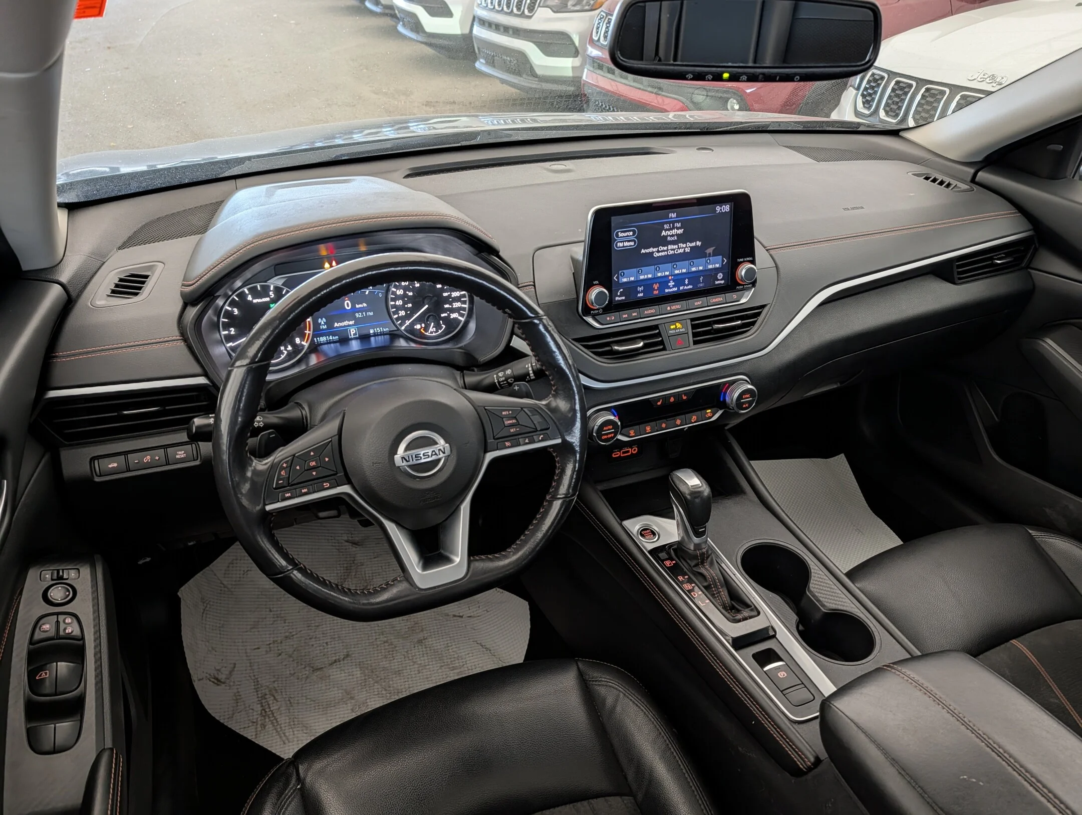 Used 2022 Black Nissan 2.5 SR Midnight Edition AWD - Leather - Sunro - 2.5 SR Midnight Edition Sedan image 25