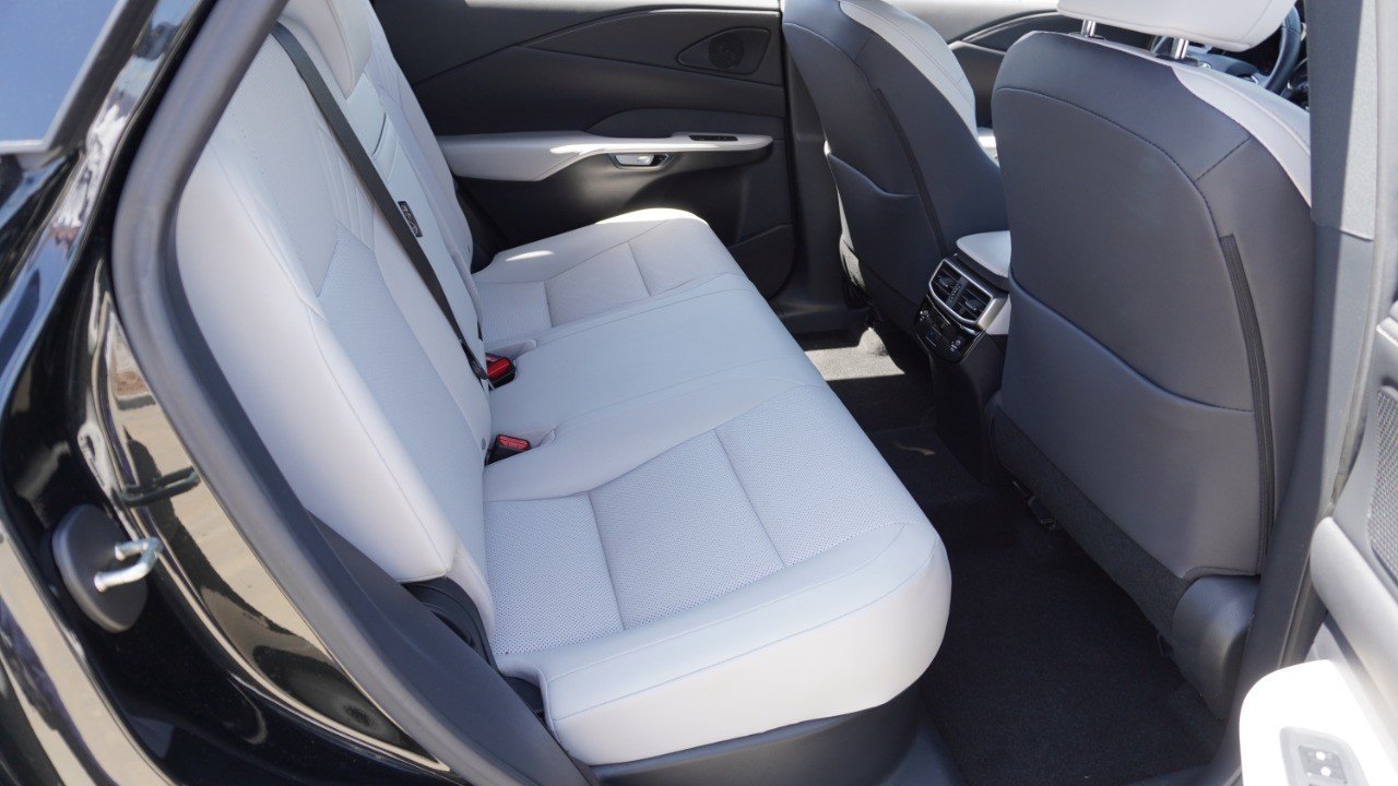 Certified Used 2024 Black Lexus RX 350 Premium image 31