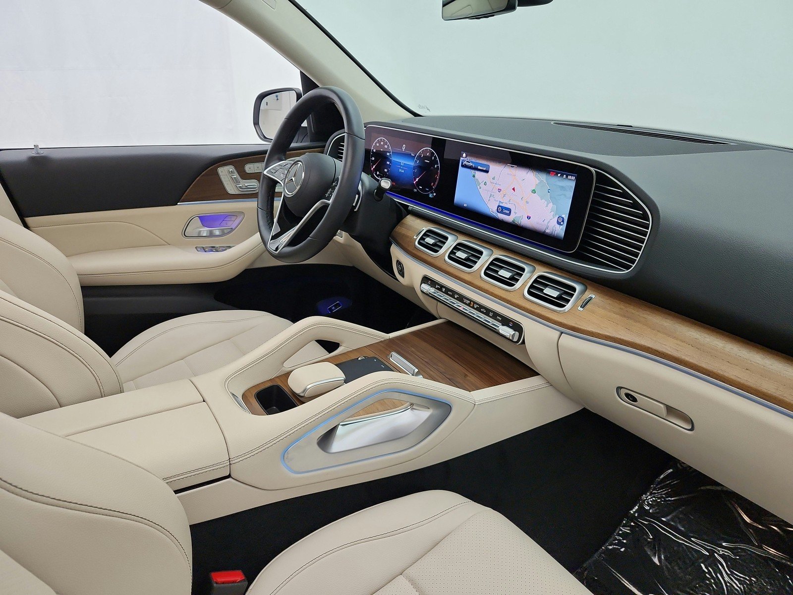 Used 2024 Polar White Mercedes-Benz GLE 350 4MATIC® SUV image 25