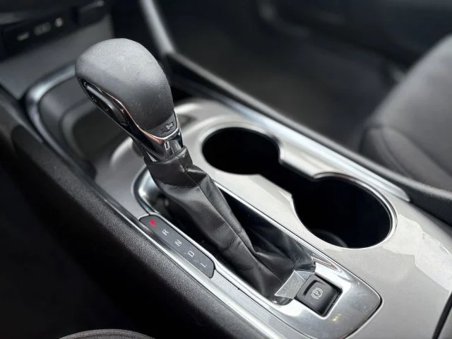 Used 2024 White Chevrolet LT image 29