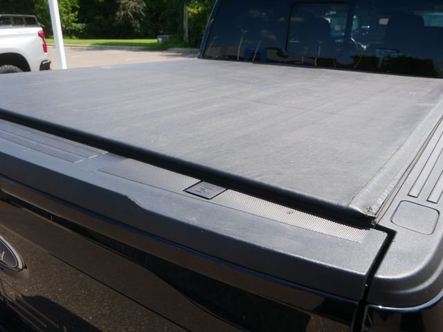 Used 2021 Black Ford XLT image 9