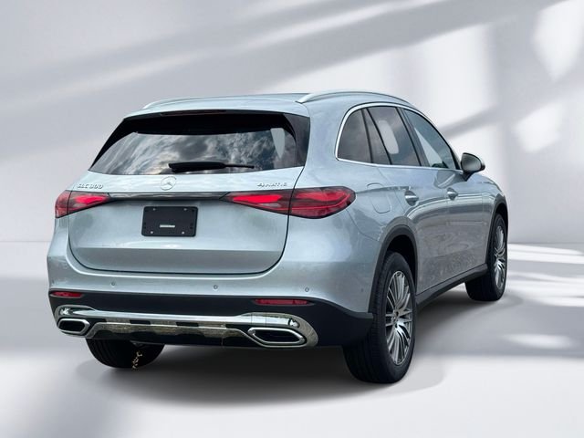 New 2027 Cirrus Silver Metallic Mercedes-Benz GLC 300 image 4