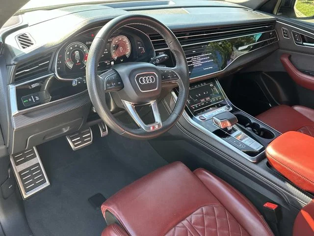 Used 2024 White Audi 4.0T Prestige image 2