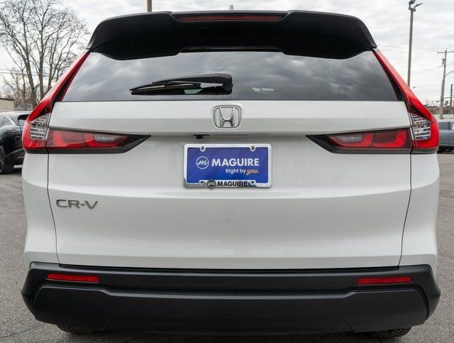 Used 2024 White Honda EX image 7