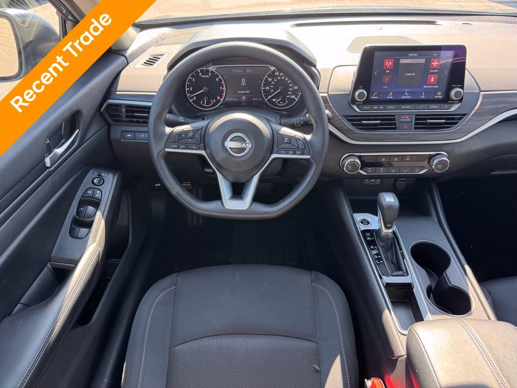 Used 2025 Gray Nissan 2.5 SV image 2