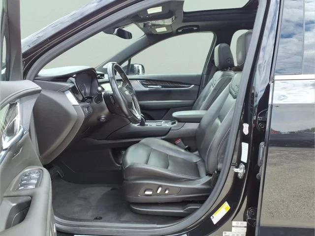 Used 2023 STELLAR BLACK METALLIC Cadillac AWD Premium Luxury image 17