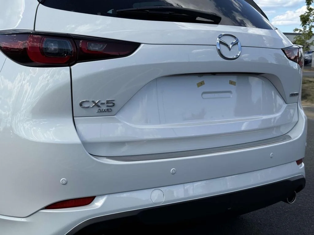 Certified Used 2025 White Metallic Mazda 2.5 S Premium Plus Package image 11