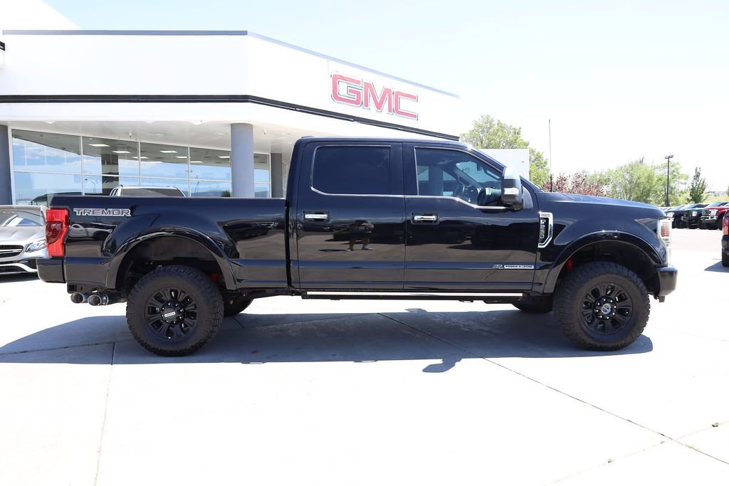 Used 2022 Black Metallic Ford Platinum image 7