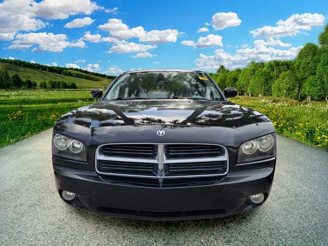 Used 2009 Black Dodge R/T image 2