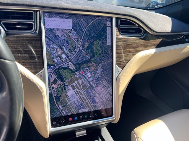 Used 2016 Midnight Silver Metallic Tesla 75D image 7