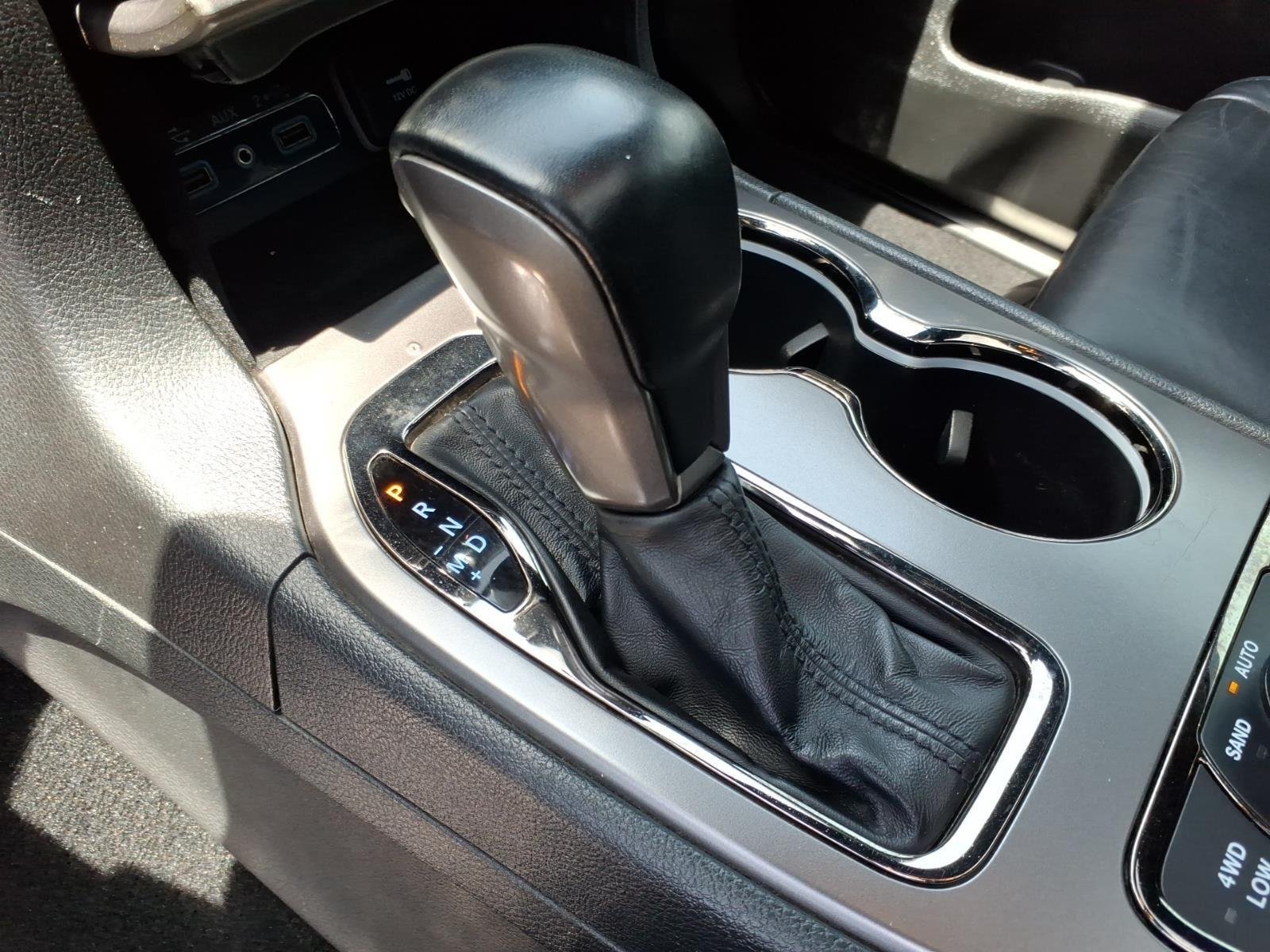 Used 2020 Bright White Clearcoat Jeep Limited X image 8