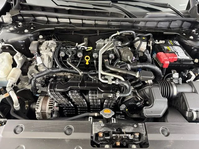 Used 2023 Black Nissan 2.5 S image 17