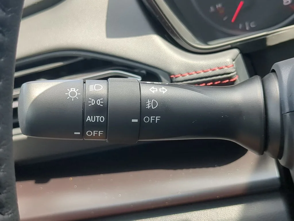 New 2026 CERAMIC WHITE Subaru Premium image 25
