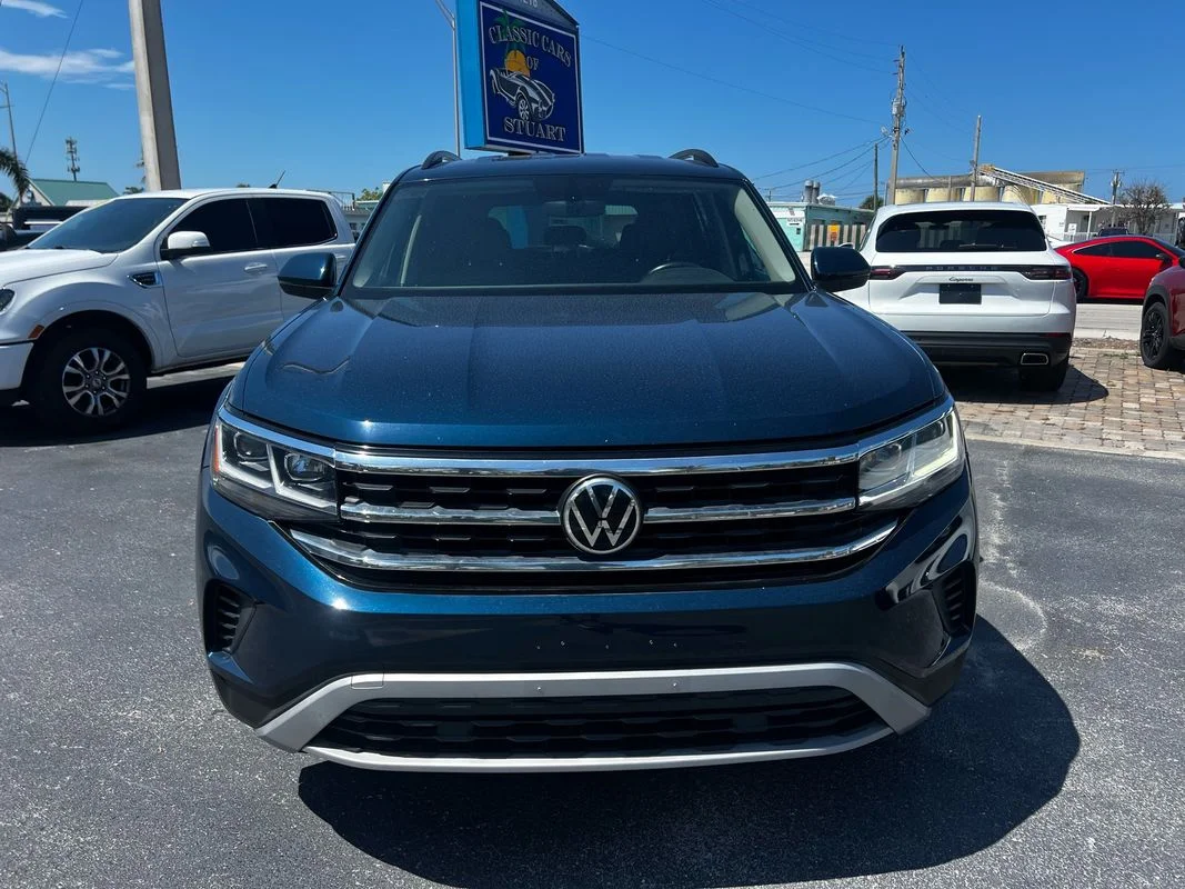 Used 2021  Volkswagen 2.0T SE image 13
