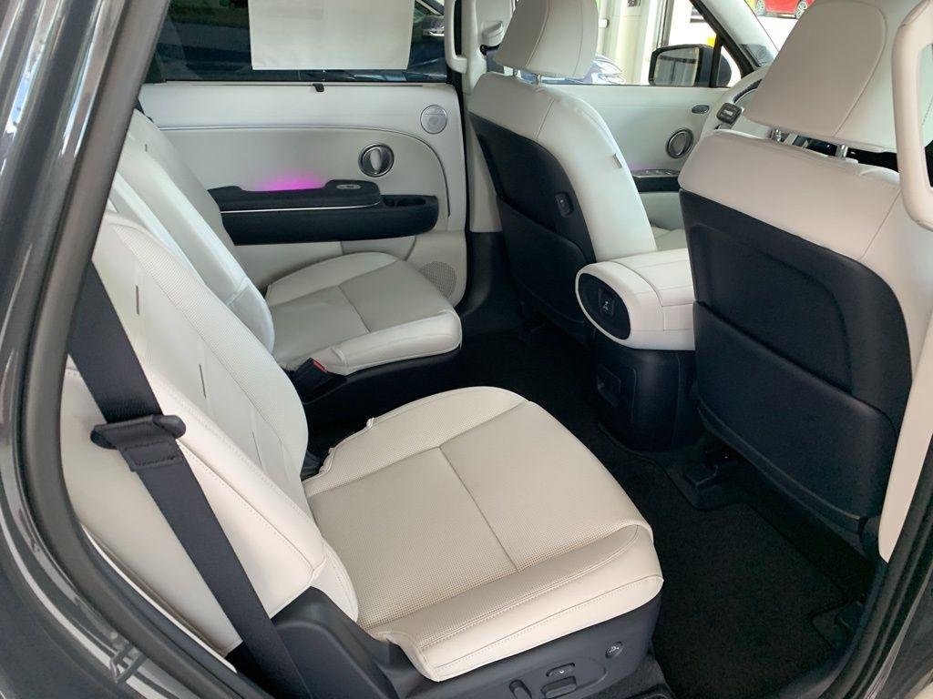 2026 Hyundai Palisade Calligraphy - Photo 17