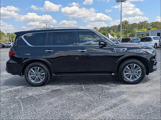 Used 2023 Mineral Black INFINITI LUXE image 3