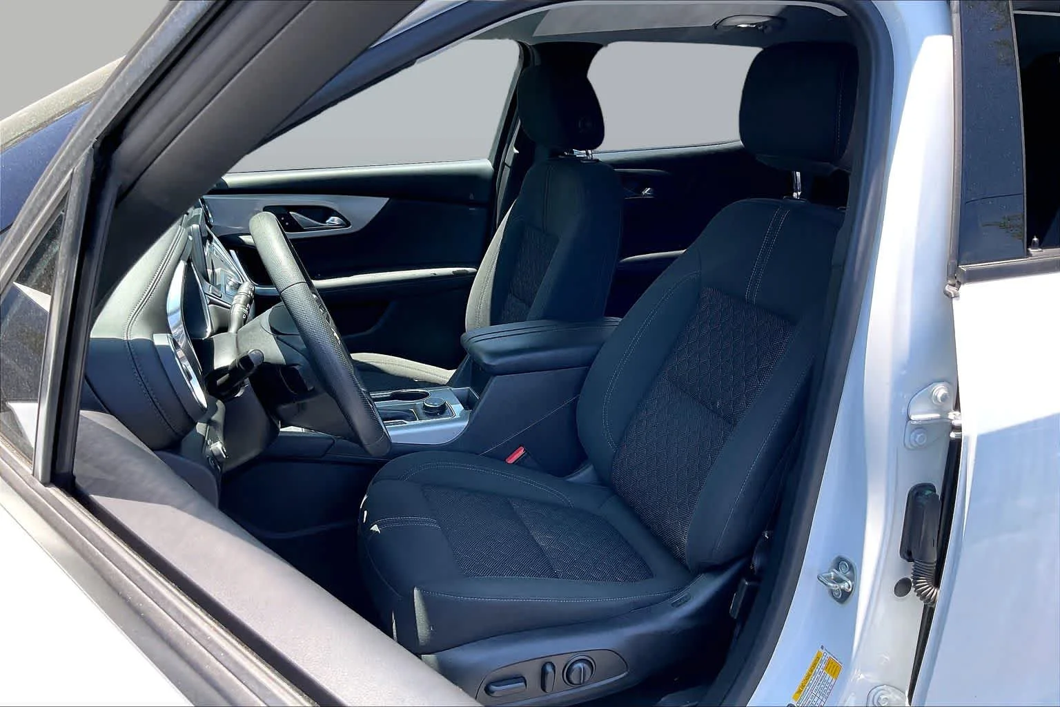 Used 2021 Summit White Chevrolet LT image 25