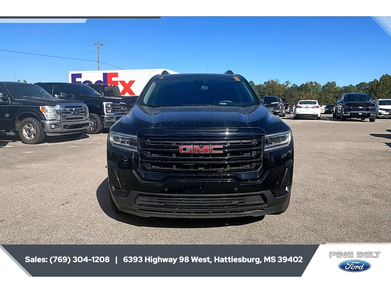 Certified Used 2023 Ebony Twilight Metallic GMC SLE image 5